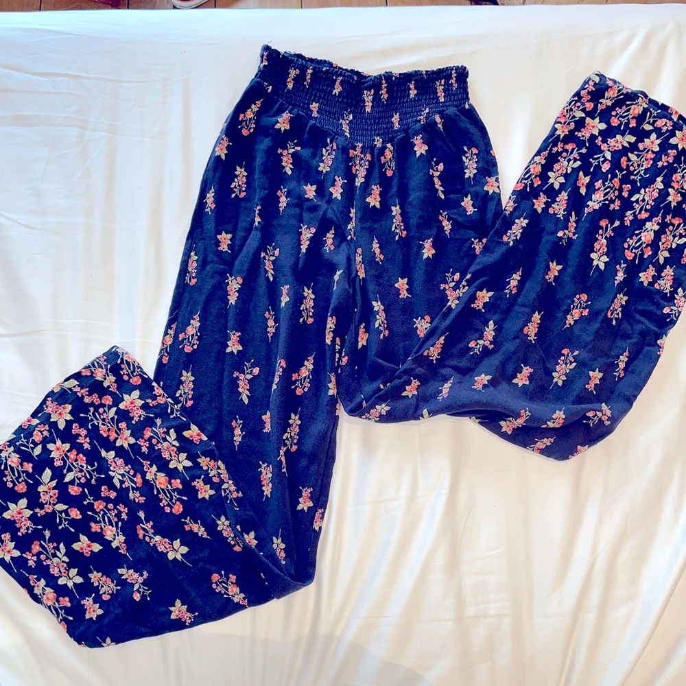 Xhilaration Long Flowy Wide Leg Blue Floral Pants